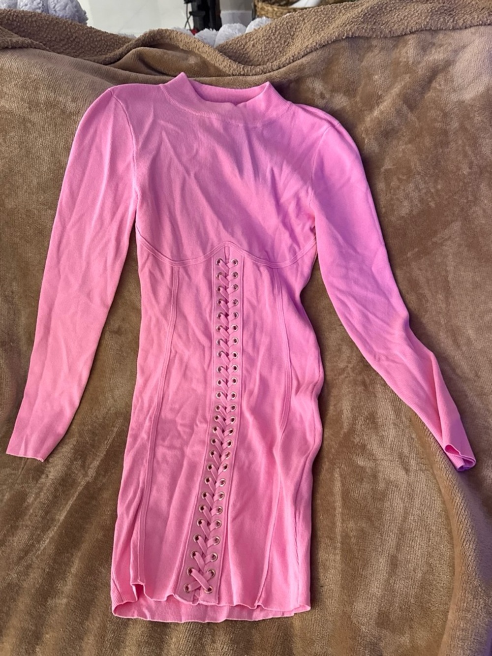 Long Sleeve Pink Lace-Up Bodycon Dress